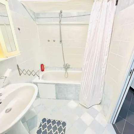 Bixio - A Due Passi Dalla Spiaggia Apartamento *